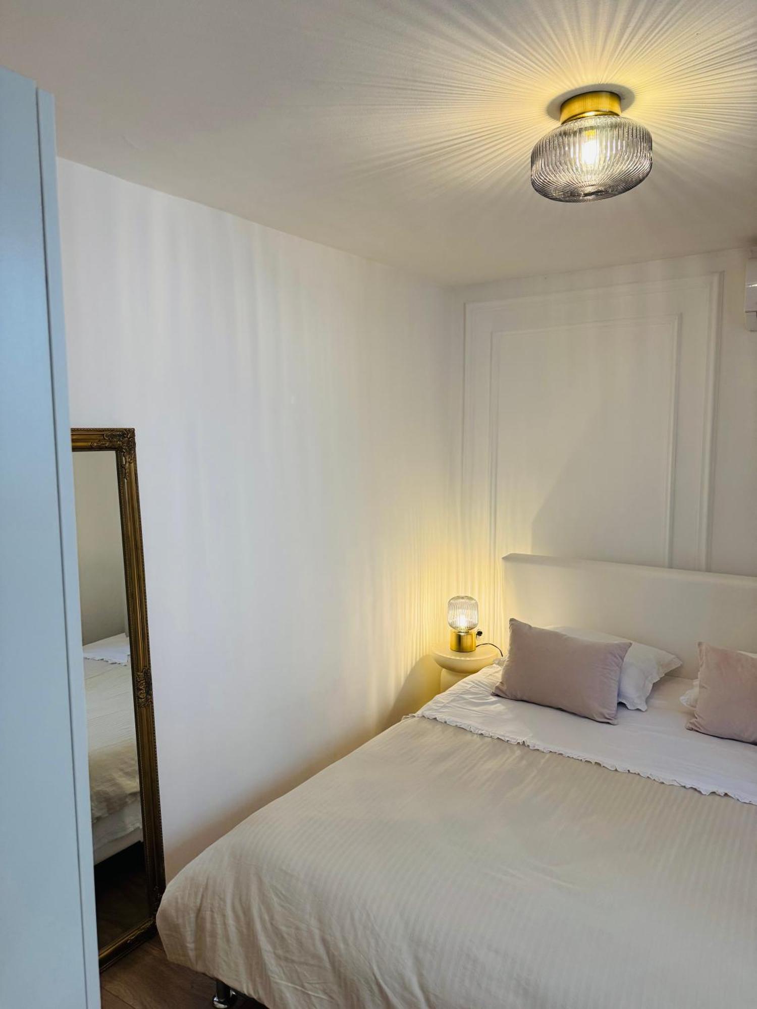 Apartment Stari Dvor Kaštela Eksteriør billede