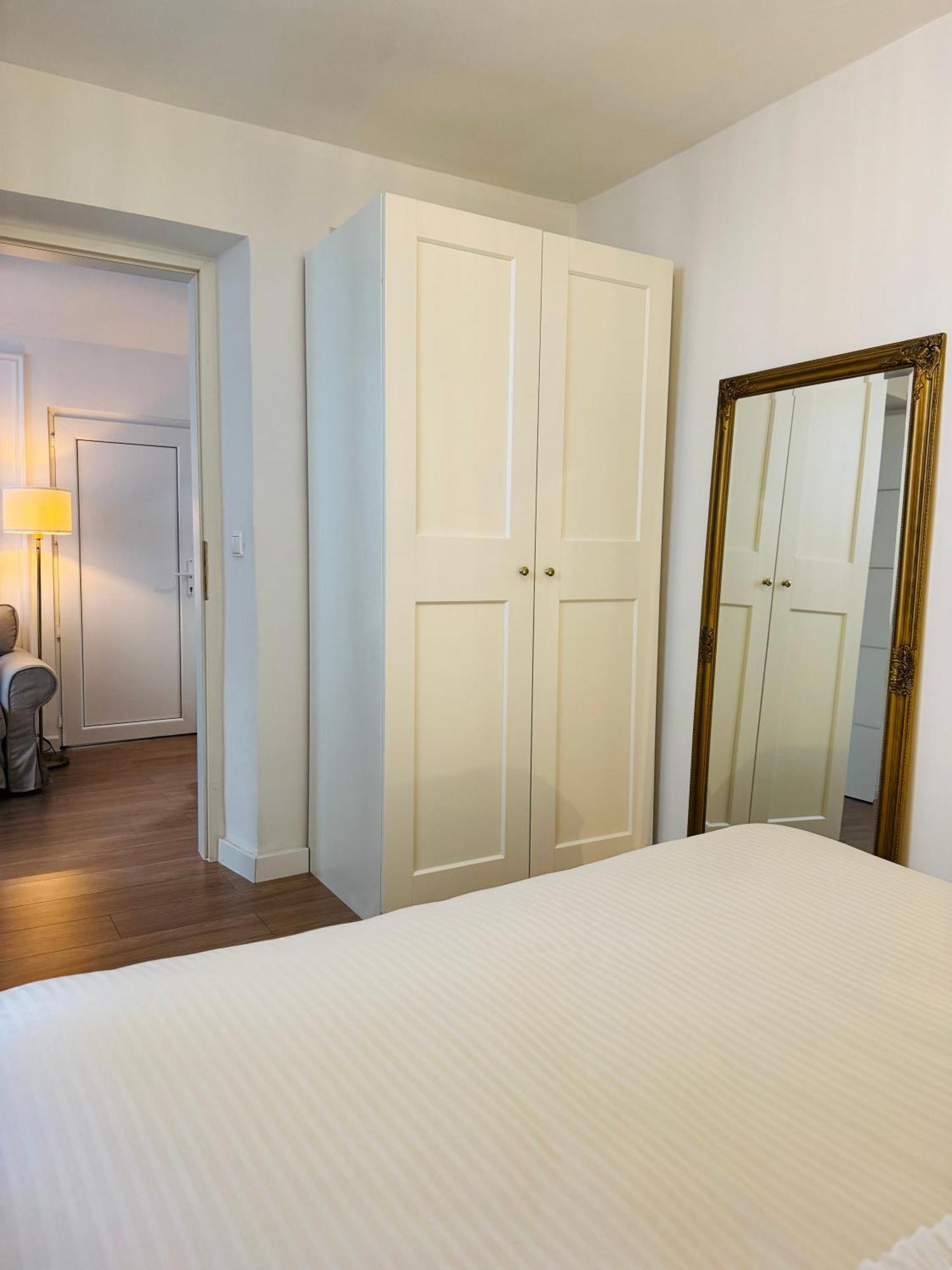Apartment Stari Dvor Kaštela Eksteriør billede