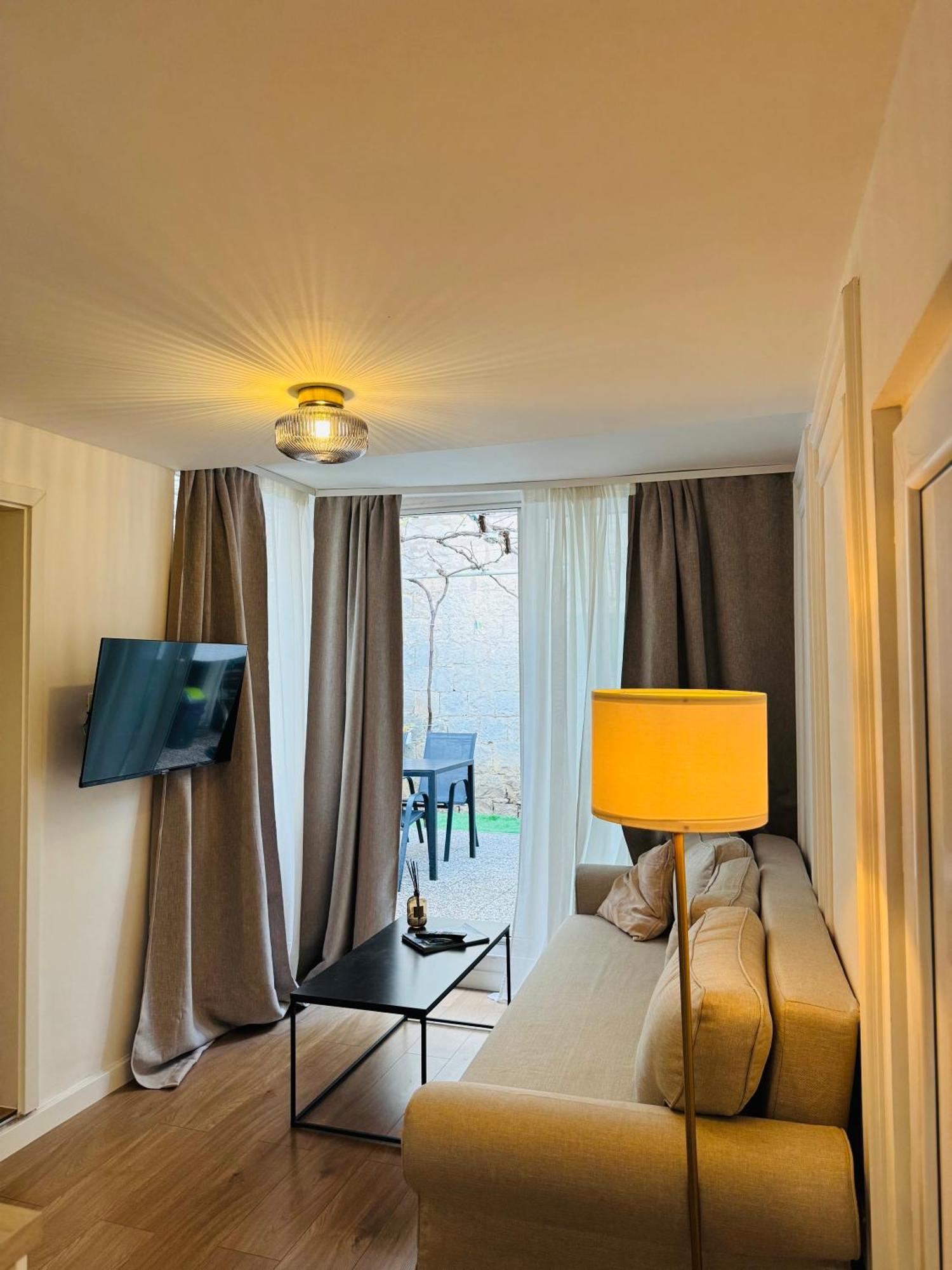 Apartment Stari Dvor Kaštela Eksteriør billede