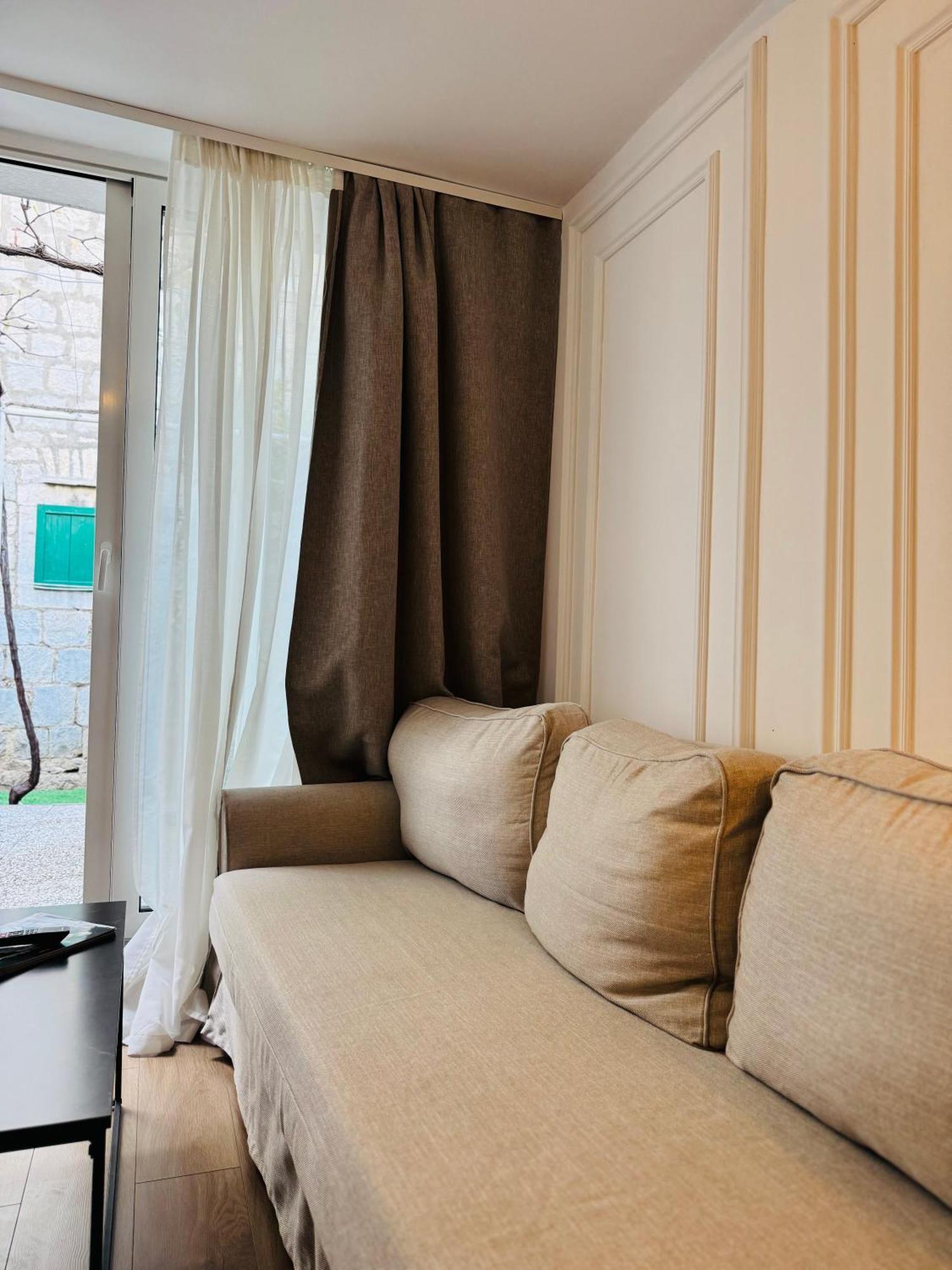 Apartment Stari Dvor Kaštela Eksteriør billede