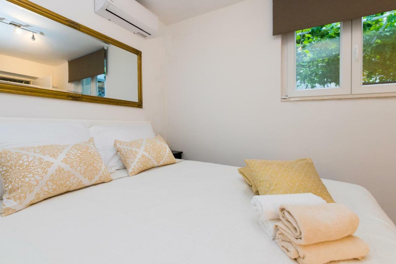 Apartment Stari Dvor Kaštela Eksteriør billede