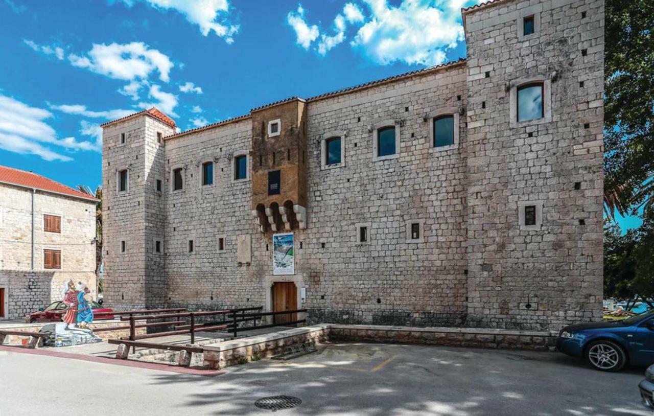 Apartment Stari Dvor Kaštela Eksteriør billede